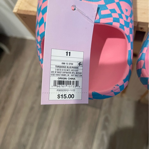 Slides - Picture 4 of 4